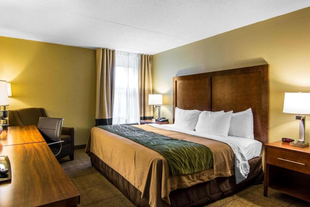 Mulberry Inn Newport News Extérieur photo